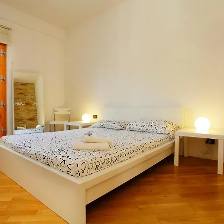 아파트호텔 Ombelico Di Venere House